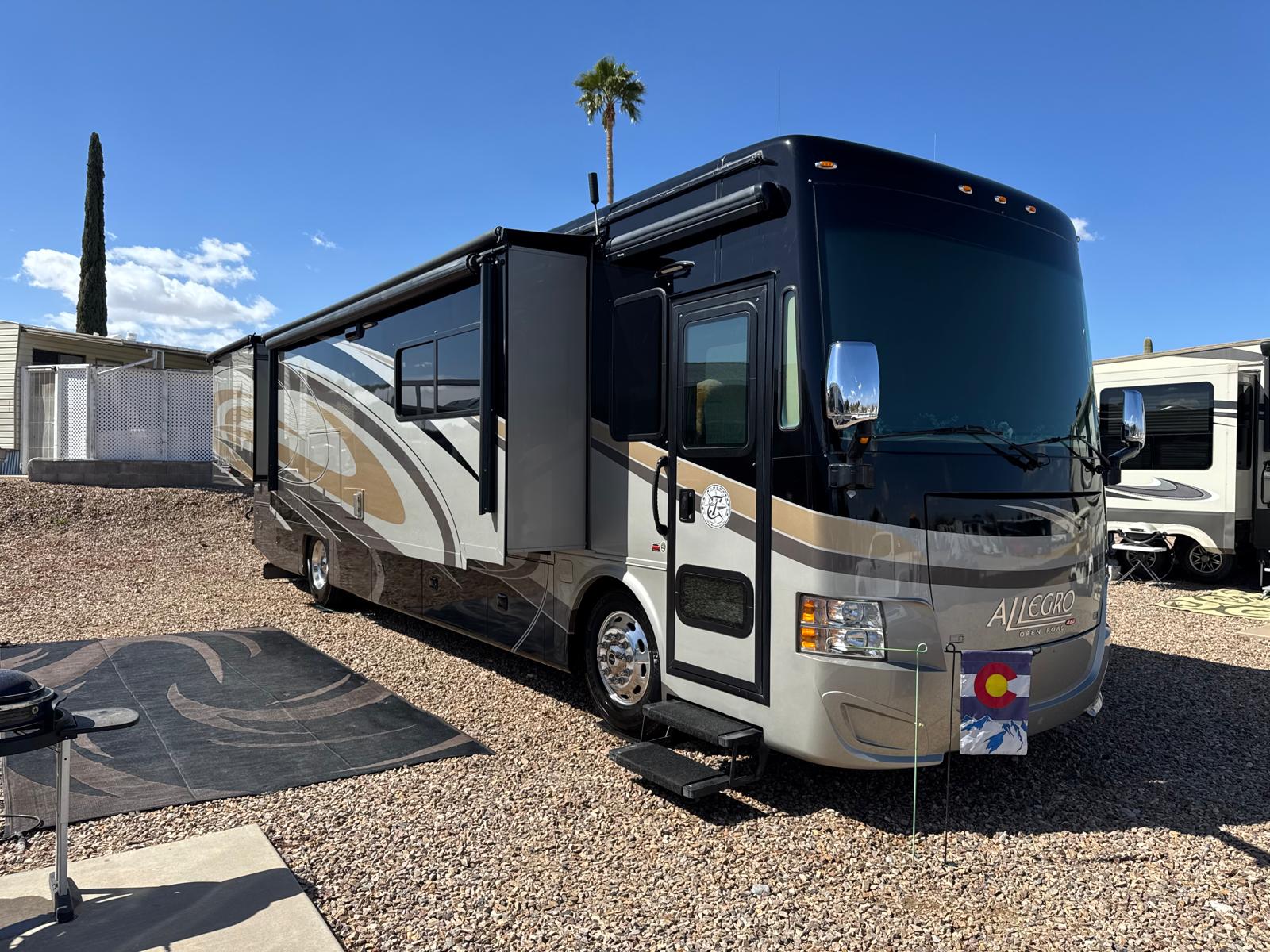 Mobile car detailing before and after in Tucson